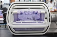 Lonza Cocoon automated cell therapy manufacturing_device
