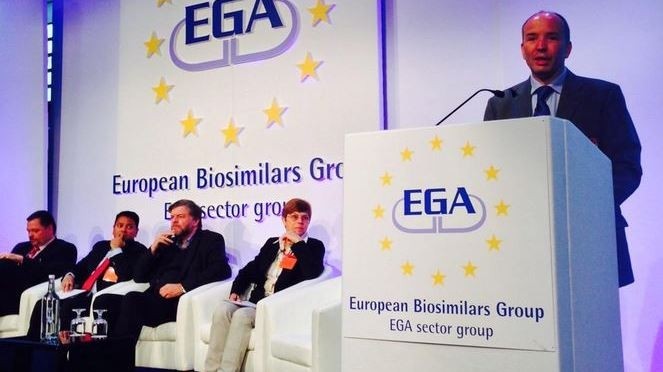 Peter Richardson, Head of Quality at the EMA, speaks at the EGA-EBG meeting in London last week. Other speakers (right-left): Martina Weise, EMA; Steinar Madsen, Norwegian Medicines Agency; Sumant Ramachandra, Hospira; Joerg Windisch, EBG. (Image: @EBGbiosimilars)