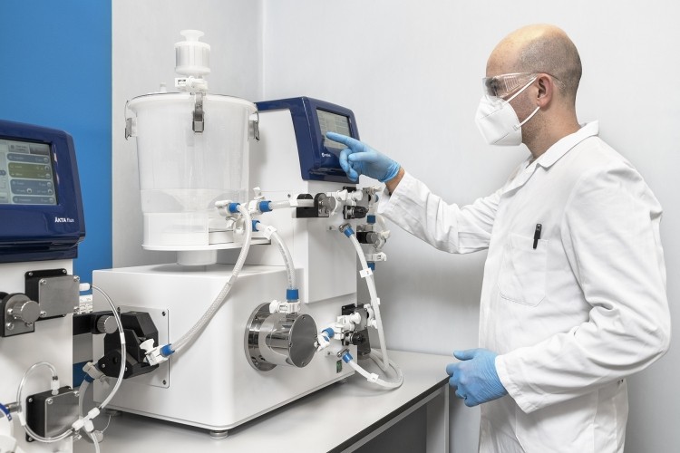 A lab at the Caponago site. Pic: CordenPharma